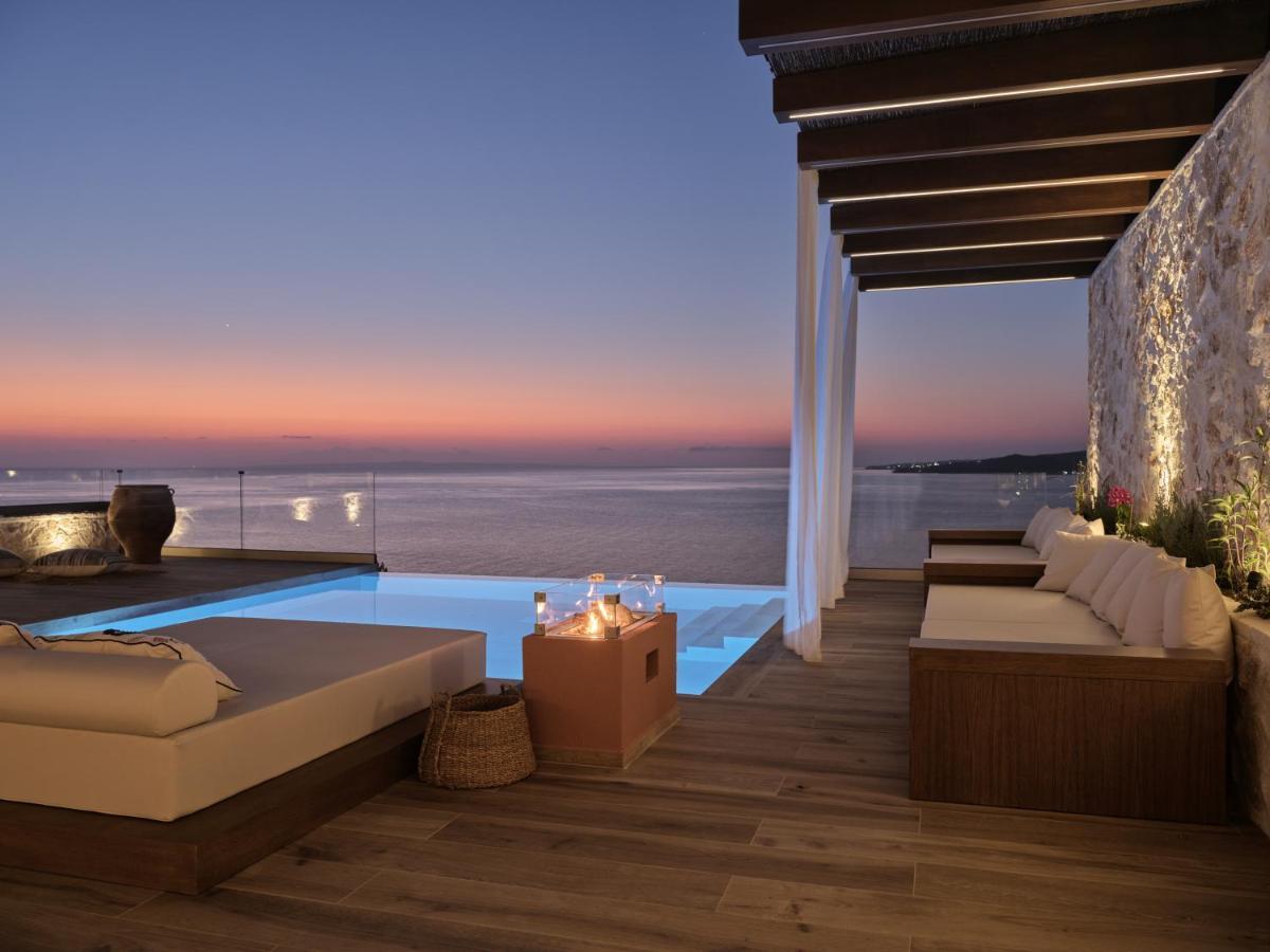 White Springs Retreat Villa Orthoniai