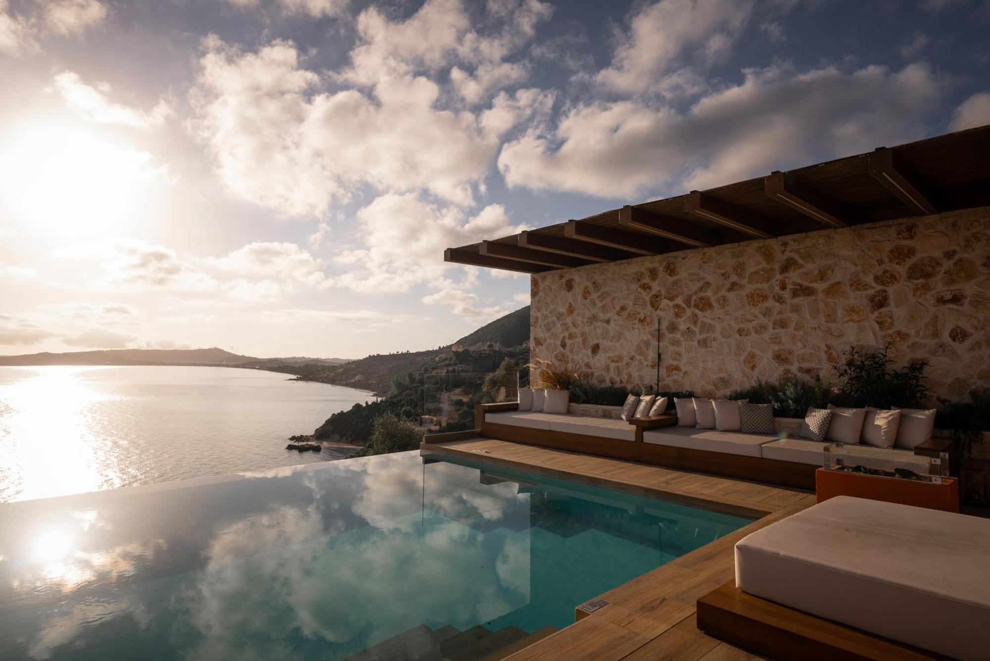 White Springs Retreat Villa *